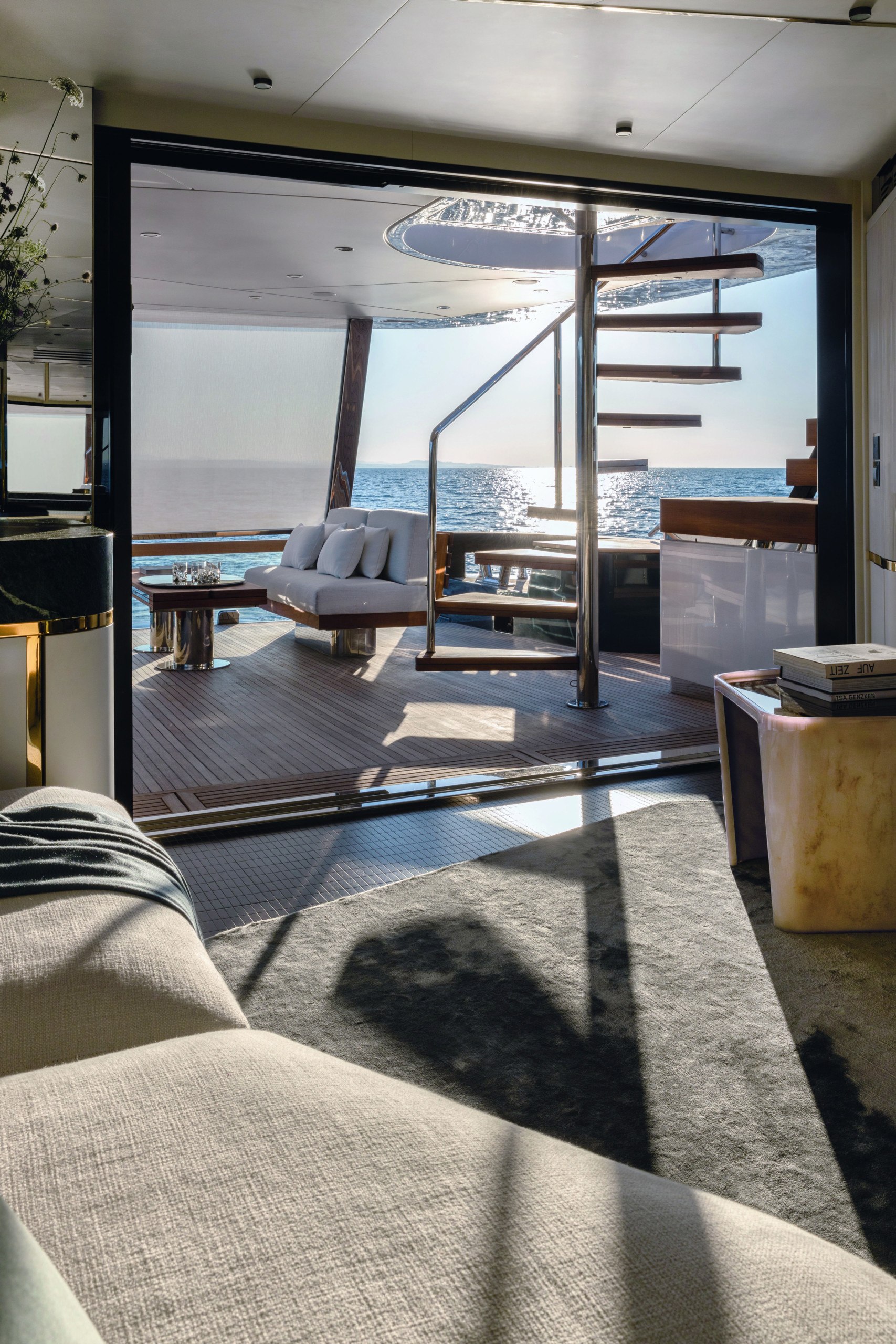 Vincenzo De Cotiis yacht interior